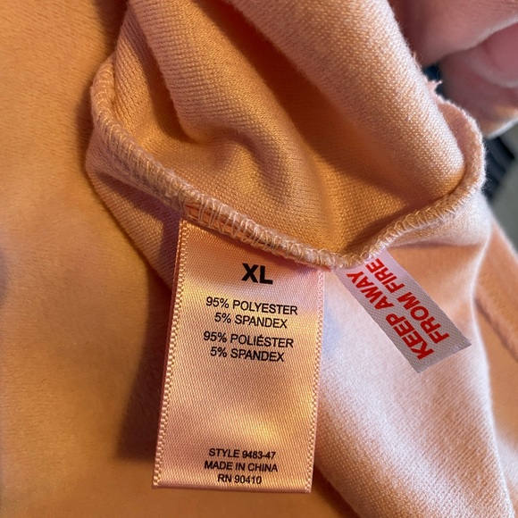 Juicy Couture Light Pink Sleepwear Tee, XL Kids or S/M Women - Picture 6 of 8